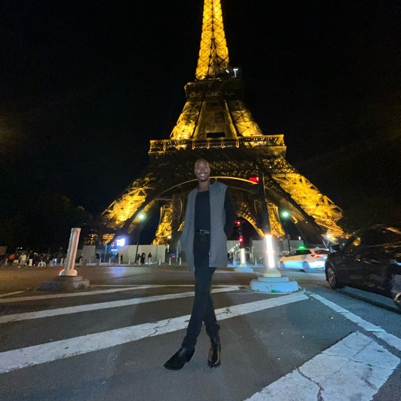 Meet your Posher, Omari - Picture 6 of 10